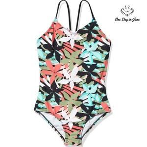 Kanu Surf Rowan Beach One Piece Swimsuit Size 8